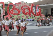 Seni Budaya hingga Bersih Pantai Warnai Peringatan HUT RI di Bandara Ngurah Rai