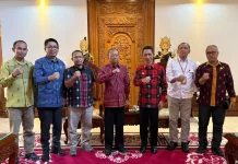 Belajar dari Bali, Bupati Wakatobi Tertarik Kembangkan Produk Lokal