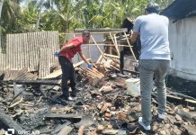 Diduga akibat Api Tungku, Dapur Lansia di Jembrana Ludes Terbakar