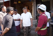 Bupati Mahayastra Tinjau Progres Pengerjaan Jalan Kabupaten di Wilayah Gianyar