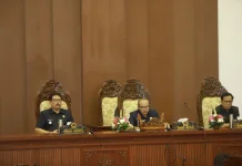 Wabup Agung Mayun Hadiri Rapat Paripurna PU Fraksi-Fraksi DPRD Gianyar