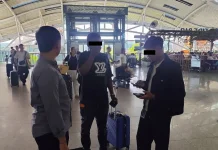 Pria Inggris Viral Geber Knalpot Motor Dideportasi dari Bali