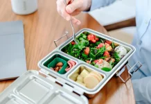 Bukan Cuma Anak Sekolah, Ini Manfaat Bawa Bekal di Kehidupan Dewasa