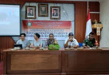 Babinsa Keliki Dukung Edukasi Pengelolaan Sampah Melalui Teba Modern