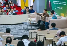 Wamenkomdigi: Regulasi Harus Menyesuaikan Perkembangan AI