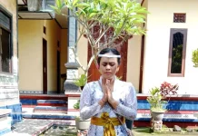 Dari Usaha Pijat hingga Berkarya lewat Musik