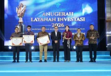 Gianyar Raih Peringkat Terbaik III Nasional Anugerah Layanan Investasi 2026
