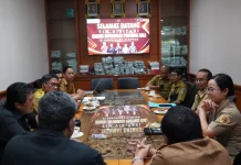 Badan Publik Gianyar Ikuti Monev Keterbukaan Informasi