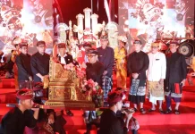 Penancapan Keris Tandai Puncak Peringatan 120 Tahun Puputan Badung