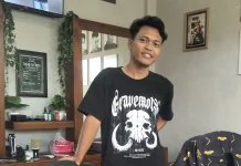 Dari Otomotif Beralih ke Barber