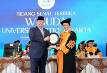 Menko Airlangga Ajak Lulusan Perguruan Tinggi Jadi Inovator Ekonomi Berkeadilan