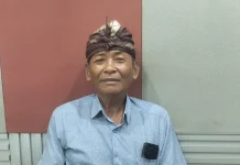 Made Nurmawan Konsisten Lestarikan Seni Sastra Bali