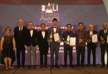 Wawali Denpasar Raih Penghargaan Kepemimpinan Sport Tourism Bali