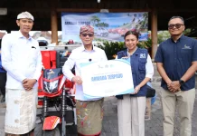 Pemkab Klungkung Terima Bantuan Armada Terpadu dari PT SMI