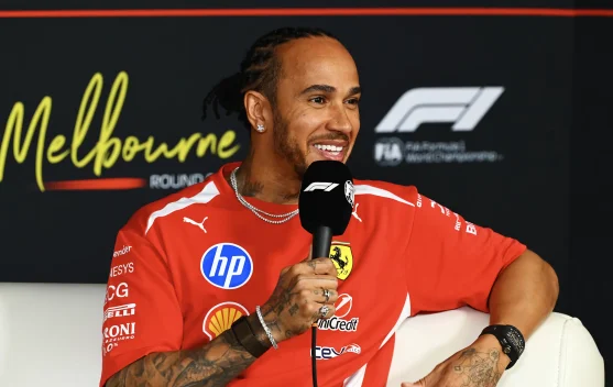 Hamilton Incar Kemenangan Musim Kedua di Ferrari