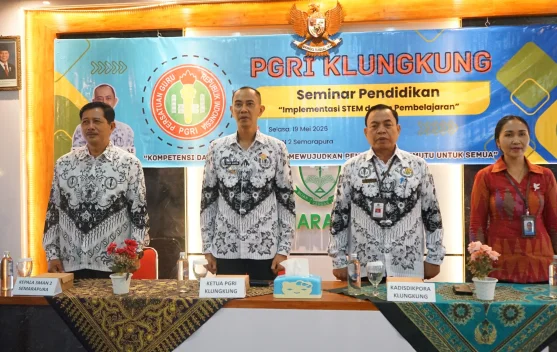 Wabup Tjok Surya Buka Seminar Pendidikan Implementasi STEM
