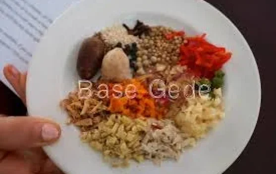 Base Gede sebagai Khasanah Kuliner Bali Menempati Posisi yang tak Tergantikan