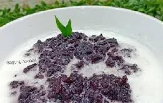 Bubur Injin ,Kelezatan Ketan Hitam Sebagai Hidangan Penutup