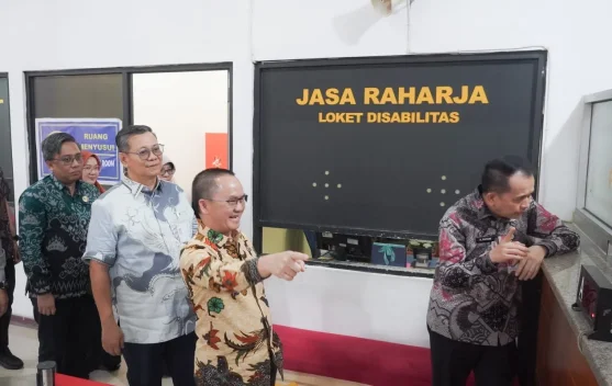Direktur Operasional Jasa Raharja Tinjau Samsat Rajabasa