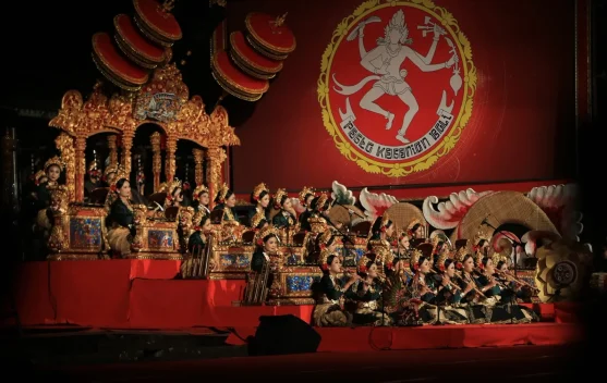 Tampil Memukau, Bupati Satria Apresiasi Sekaa Gong Wanita Wakul Mas Klungkung