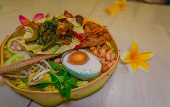 Nasi Yasa,Simbol Syukur dan Kesucian Masyarakat Bali