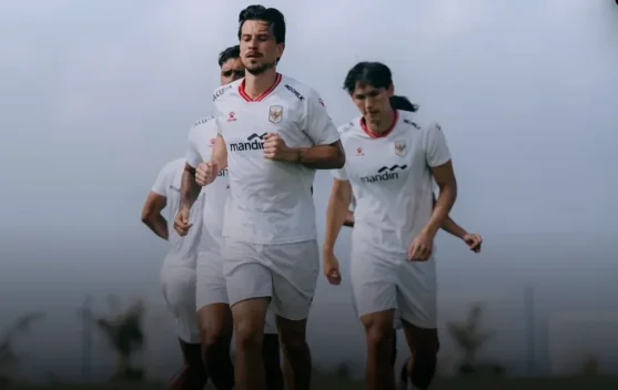 Thom Haye Mengaku Tak Ada Kendala Selama Latihan Timnas di Bali