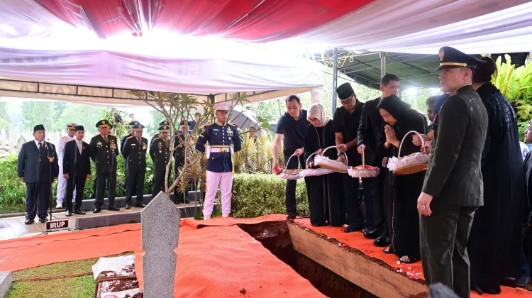 Menhan Ikut Apel Persada Pemakaman Jenderal TNI Purn Try Sutrisno