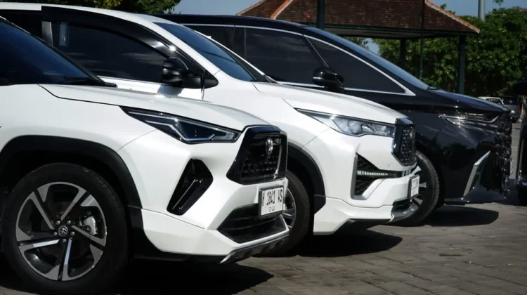 Raksasa Otomotif Sedang Terguncang