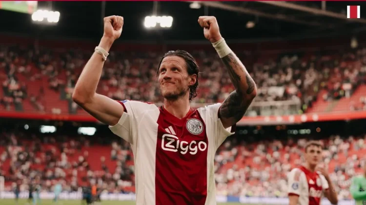 Wout Weghorst Tinggalkan Ajax, Gabung FC Twente dengan Kontrak Dua Tahun