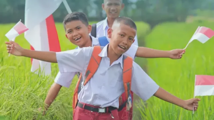 Pemkot Tangsel Bantu Rp1.8 Juta Per Siswa SMP Swasta