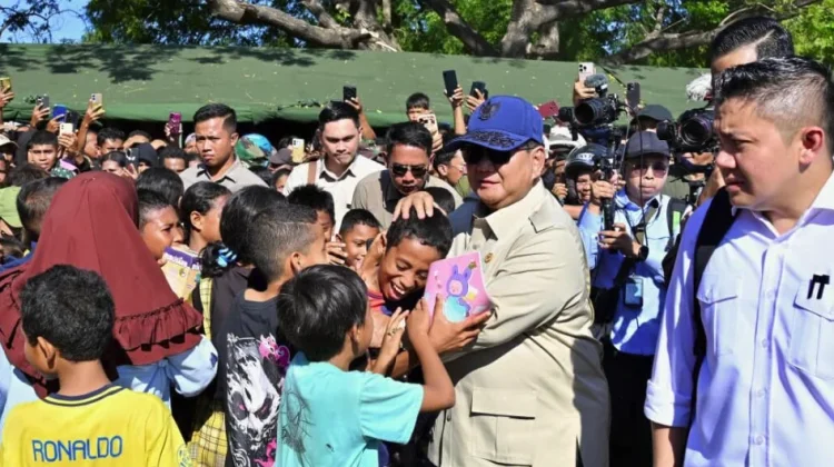 Presiden: Pembangunan Sekolah dan Hunian di NTT Menunggu Kondisi Aman