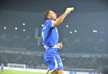 Tundukkan Bali United 3-2, Persib Jaga Jarak Aman di Puncak Klasemen