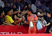 Menangkis Tangis Bulu Tangkis