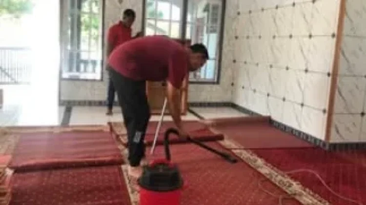 Sambut Ramadhan, Lapas Ende Bersihkan Masjid