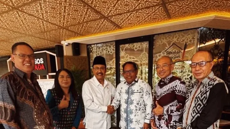 Audiensi dengan Kemensos RI, Bupati Andreas Agas Dukung Sekolah Rakyat
