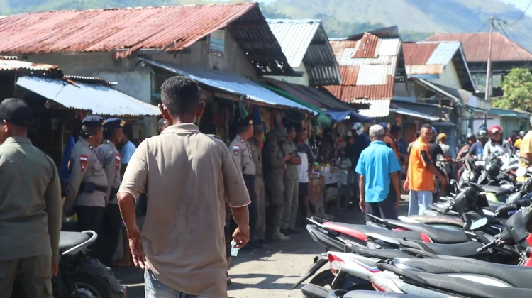 Penataan Parkir Jadi Tantangan Penertiban Pasar Mbongawani