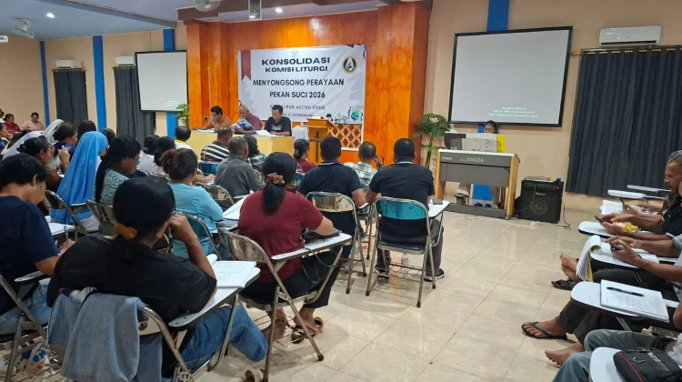 Komisi Liturgi KAE Tegaskan Pemurnian Pelayanan Liturgi