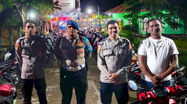 Polres Flores Timur Amankan Ibadah Sholat Tarawih di Masjid Kota Larantuka