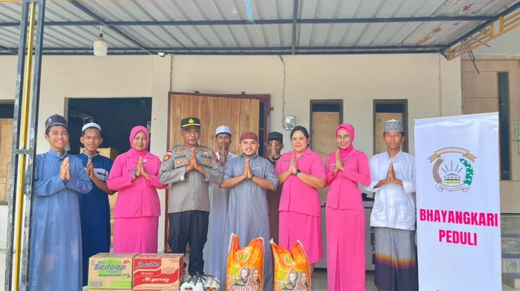 Safari Ramadhan: saat POLRI dan Bhayangkari Membawa Sejuk di Labuan Bajo