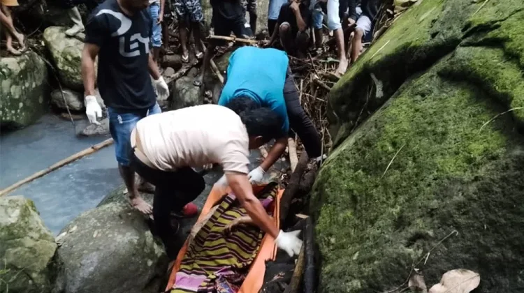 Siswi SMP Rubit Sikka Ditemukan Meninggal