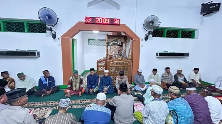 Safari Ramadhan, Kapolres Ende Ajak Jamaah Jaga Kamtibmas Mandiri