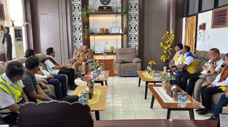 Bupati Lembata Terima Kunjungan BPJN NTT Bahas Monitoring Infrastruktur 2025