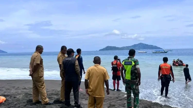 Hari Kedua, Pencarian Korban Tenggelam di Ende Kembali Dilanjutkan