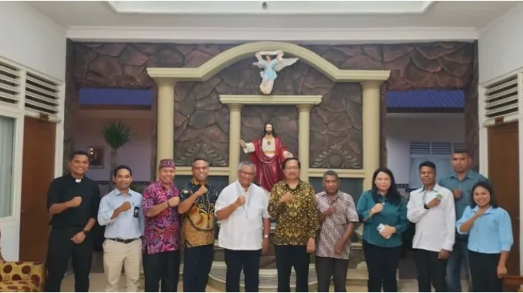 Dua SMAK Sikka Diusulkan Jadi Negeri
