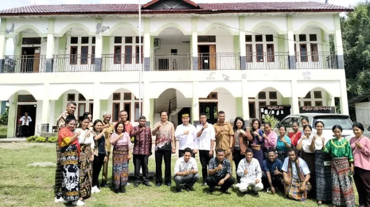 Visitasi Penegerian SMAK Kewa Pante Dievaluasi