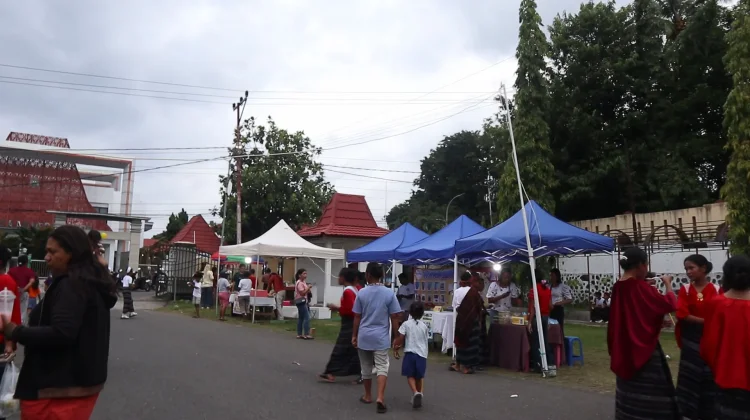 Pemkab Ende Resmi Buka Pasar Malam, Digelar Tiap Malam Minggu