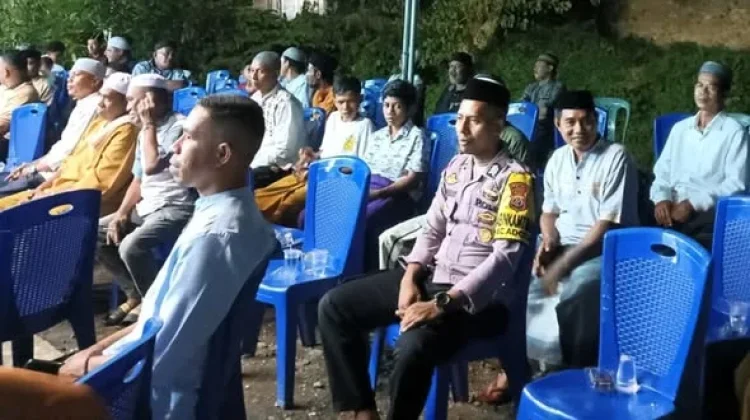 Polsek Adonara Timur Buka Puasa Bersama Jamaah Masjid Nurul Hidayah