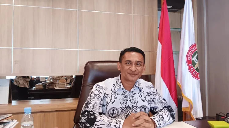 PGRI Flores Timur Dorong TPG Menyatu dengan Gaji dan Dibayarkan Setiap Bulan