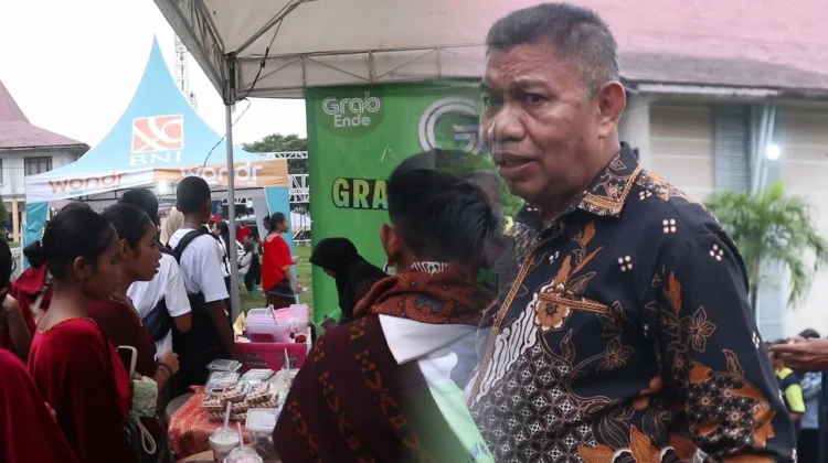 Wabup Ende Ajak UMKM Jangan Pernah Merasa Kecil