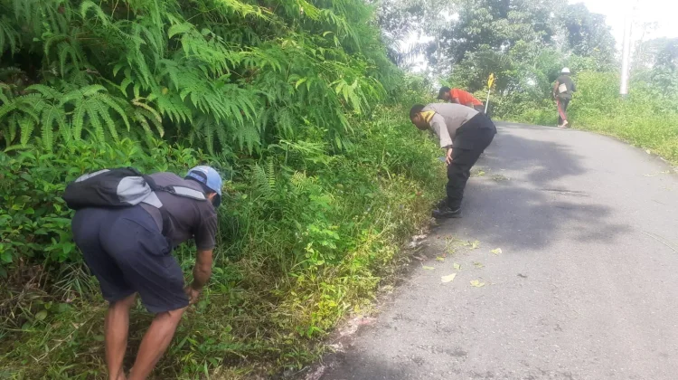 Polres Mabar Ajak Warga Warsawe Gotong Royong Jaga Kesehatan Lingkungan